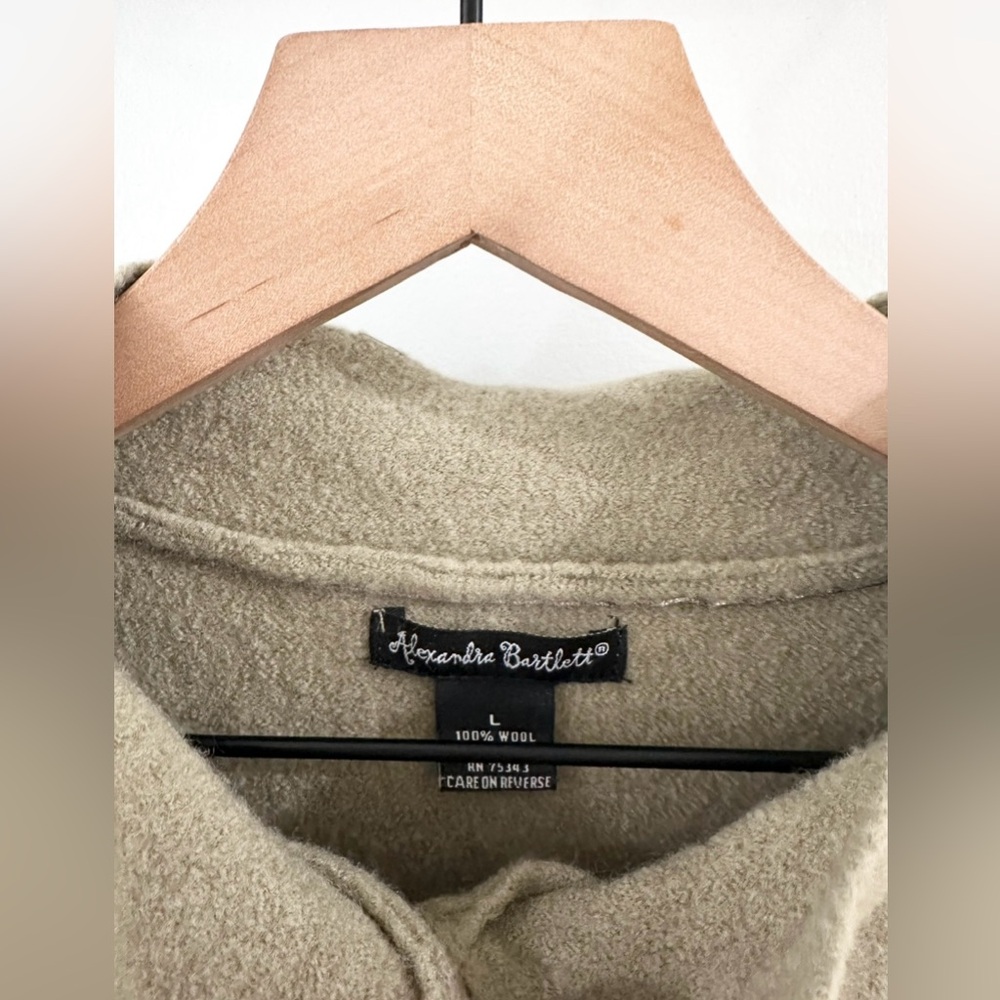 Alexandra Bartlett One Button Wool Jacket Green S… - image 4